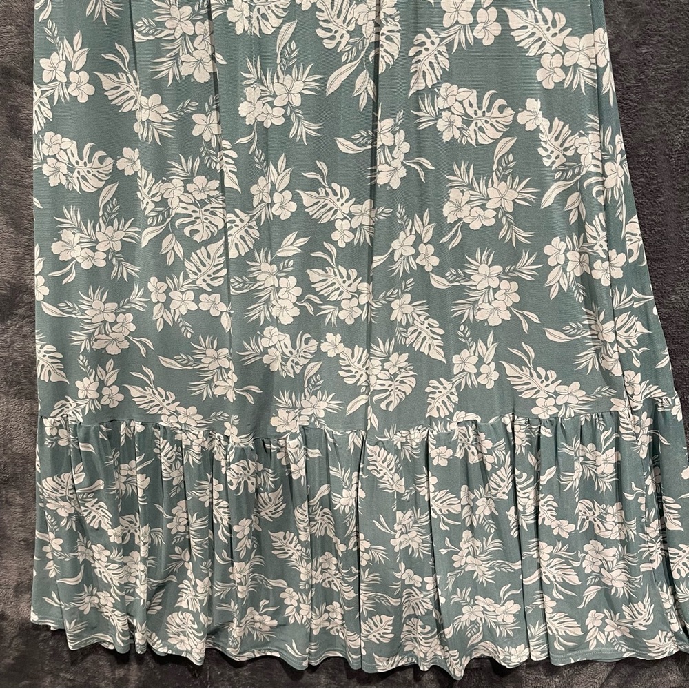 Siren Lily Women Petite XL Maxi Floral Dress Smocked Tiered Lined Boho Resort - Picture 3 of 15
